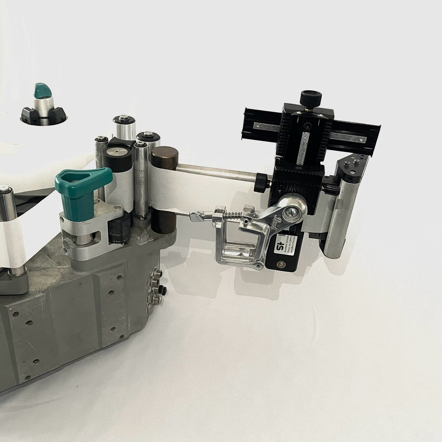 Avery Novexx Applicator Arm Mount - CIJ Printers
