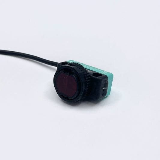 ML17-8-H-100-RT/115/136 - PF 905787 - Background Supression Sensor