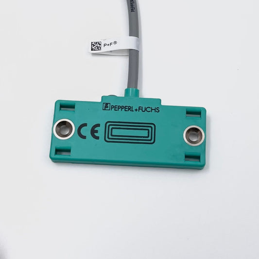 CBN5-F46-E0 / PF 051972 - Capacitive Sensor