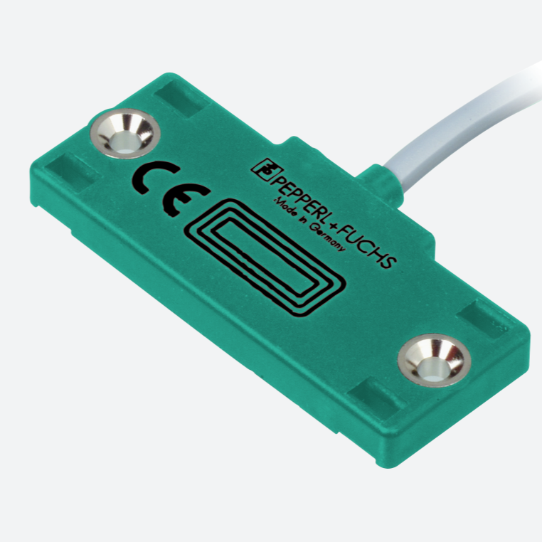 CBN5-F46-E0 / PF 051972 - Capacitive Sensor